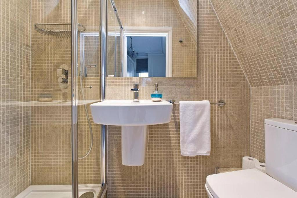 Stylish London Getaway In The Heart Of The City Екстер'єр фото
